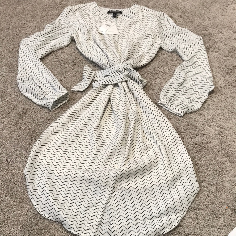 NWT- Banana Republic - 8